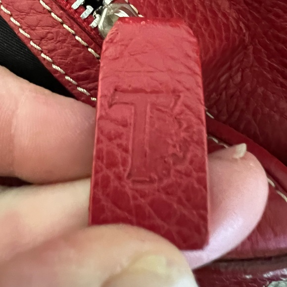 Tod’s Red Leather Handbag - tote style - great condition - Picture 5 of 8